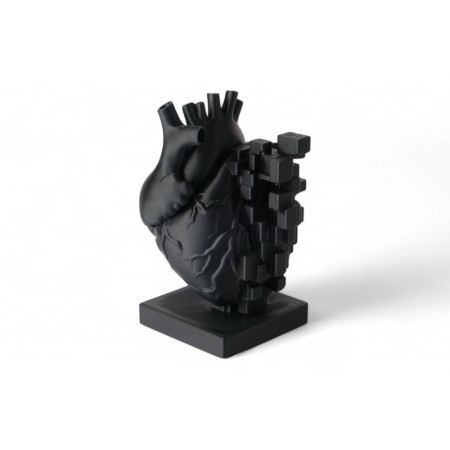 Pixel Heart Sculptur...