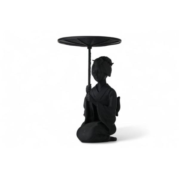 Silent Geisha Sculpture